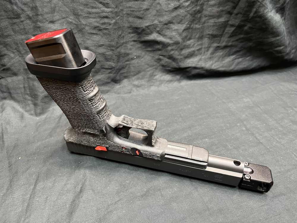 Glock 17L Gen 3 9mm Zev Trigger and Comp 3 Mags Taran Magwell-img-12