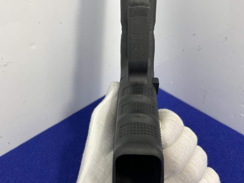 Glock 40 Gen 4 MOS 10MM 6.02" Black *POWERFUL SEMI-AUTO HANDGUN W/PLATES*-img-37