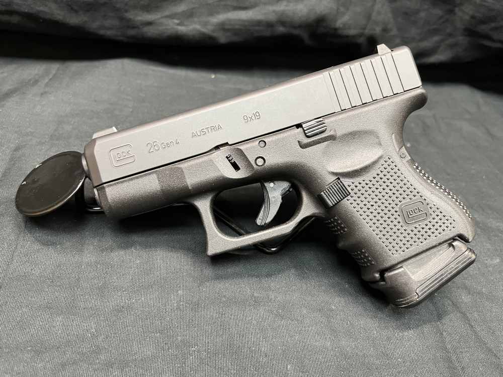Glock 26 Gen 4 9mm 3.3" Night Sights Pistol -img-2