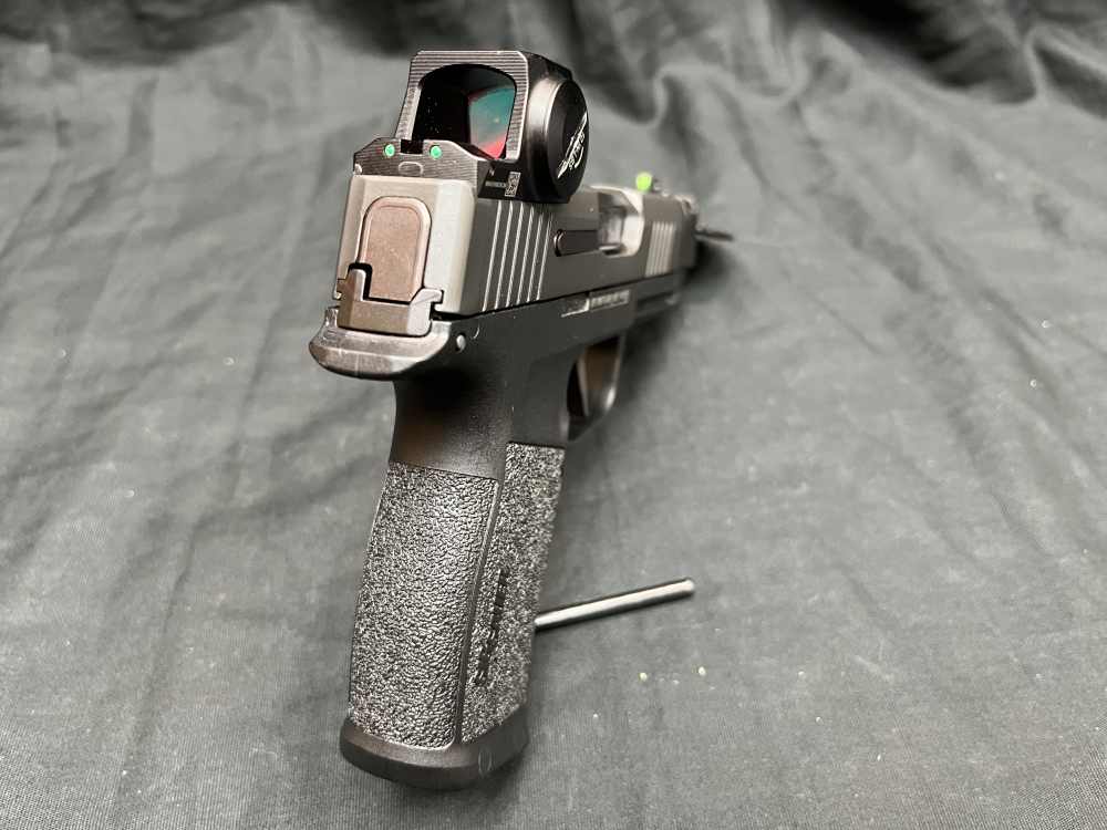 Sig Sauer P365 X Comp 9mm Sig Red Dot Compensator Case 2 Mags -img-7