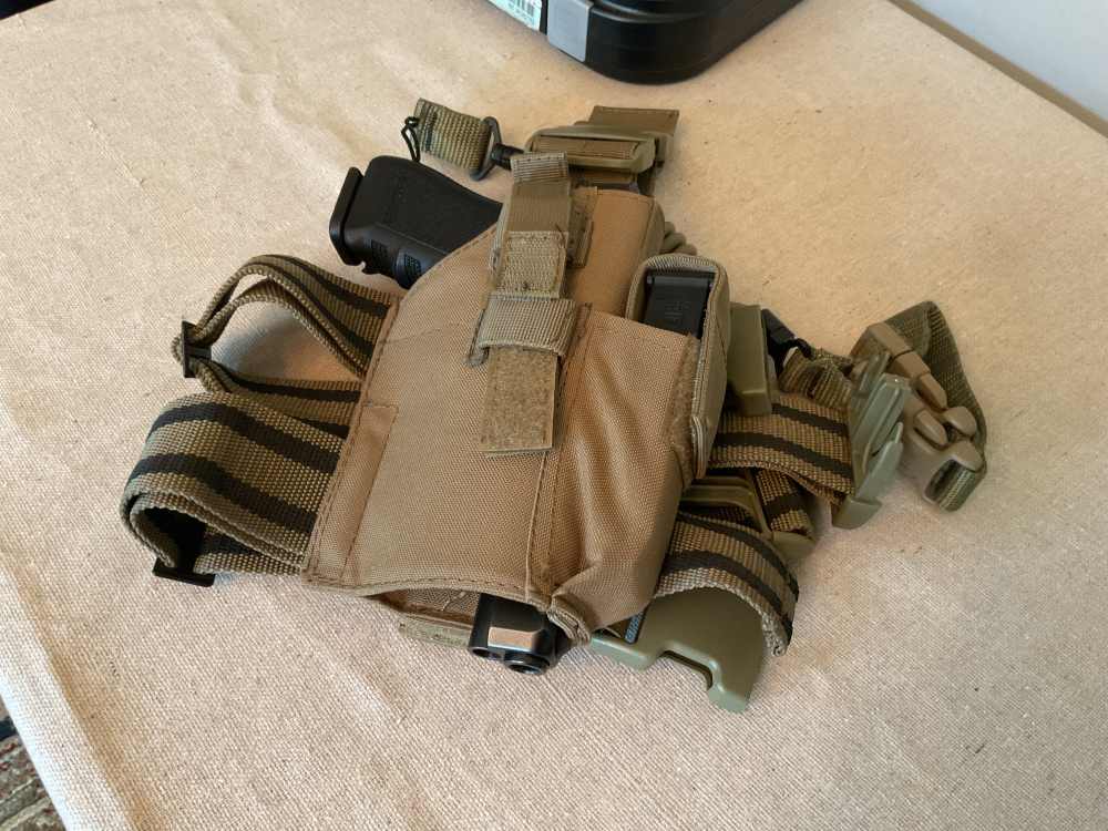 Glock G35 semiautomatic pistol with holster & carry bag-img-24
