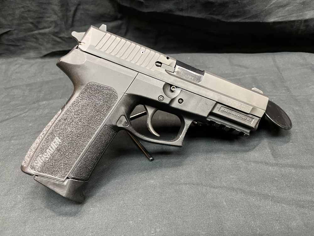 Sig Sauer SP2022 9mm 3.75" Pistol -img-1