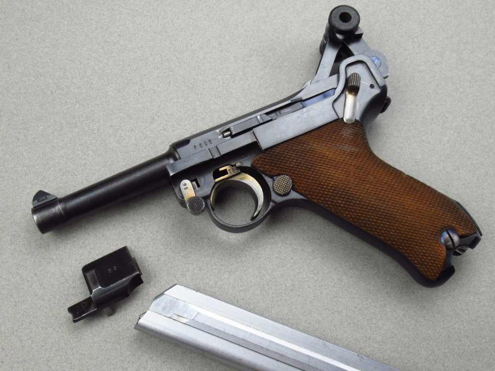 Very Nice 1936 S/42 German pre WWII Luger p08 pistol in 9mm Mauser P38-img-85