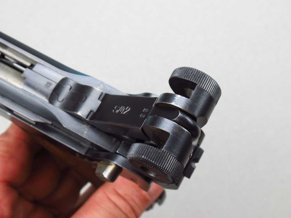 Very Nice 1936 S/42 German pre WWII Luger p08 pistol in 9mm Mauser P38-img-83