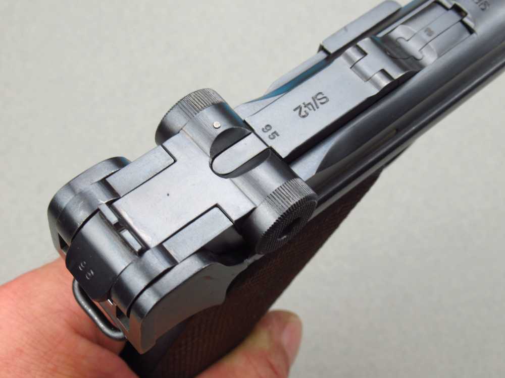 Very Nice 1936 S/42 German pre WWII Luger p08 pistol in 9mm Mauser P38-img-76
