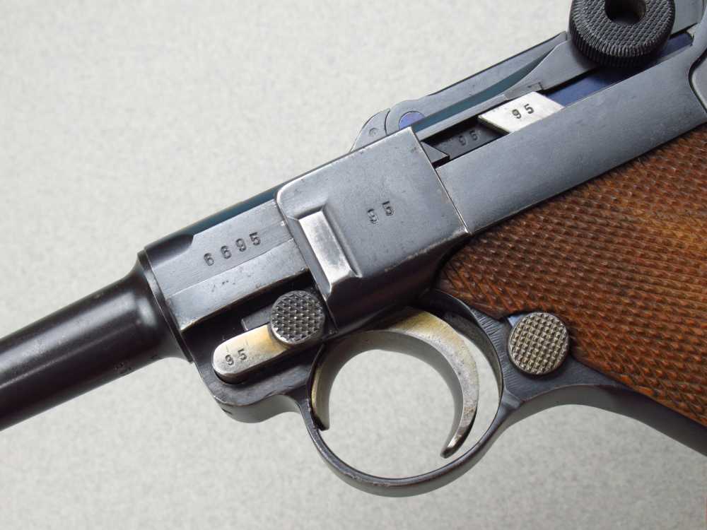 Very Nice 1936 S/42 German pre WWII Luger p08 pistol in 9mm Mauser P38-img-13