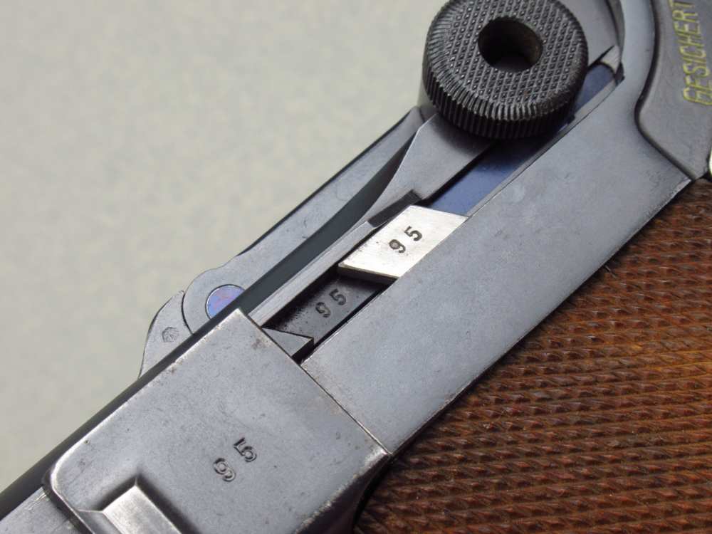 Very Nice 1936 S/42 German pre WWII Luger p08 pistol in 9mm Mauser P38-img-16
