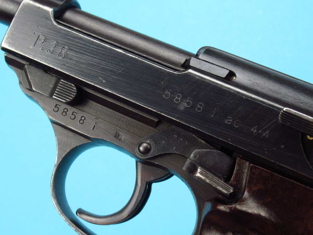 Late 1944 German WWII Walther P38 AC44 9mm Luger Mauser CYQ pistol-img-1