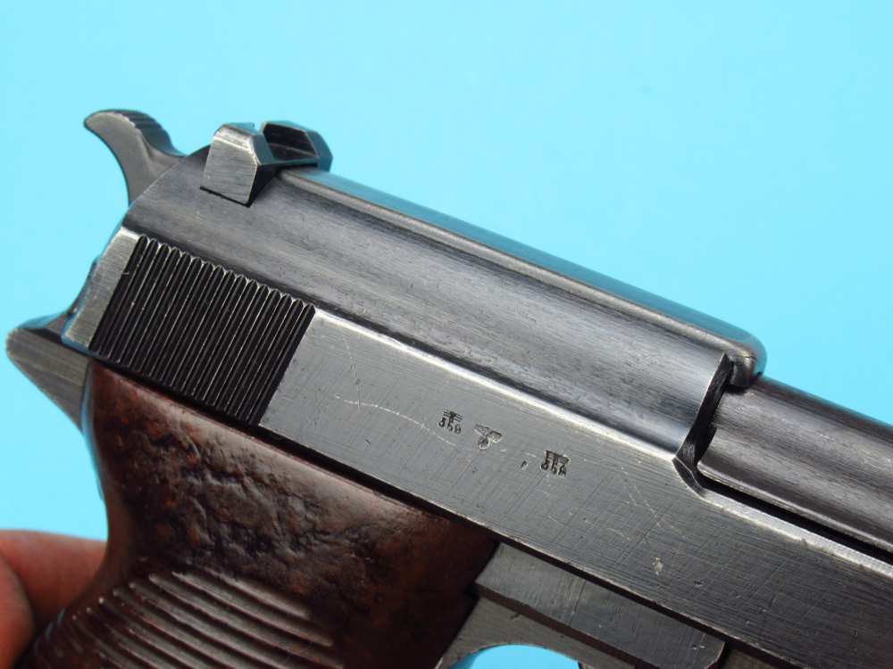 Late 1944 German WWII Walther P38 AC44 9mm Luger Mauser CYQ pistol-img-57