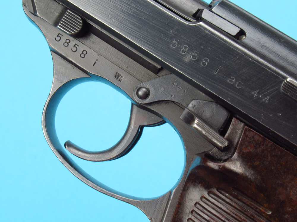 Late 1944 German WWII Walther P38 AC44 9mm Luger Mauser CYQ pistol-img-12