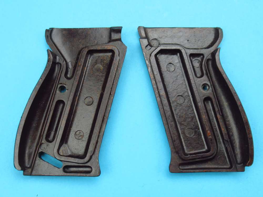 Late 1944 German WWII Walther P38 AC44 9mm Luger Mauser CYQ pistol-img-93