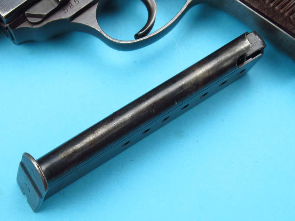 Late 1944 German WWII Walther P38 AC44 9mm Luger Mauser CYQ pistol-img-101
