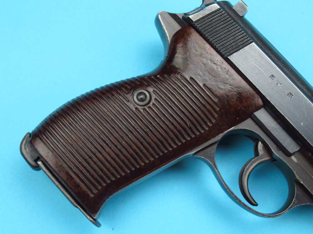 Late 1944 German WWII Walther P38 AC44 9mm Luger Mauser CYQ pistol-img-36