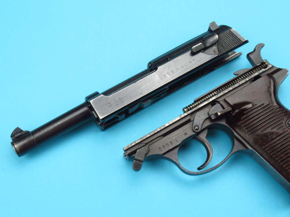 Late 1944 German WWII Walther P38 AC44 9mm Luger Mauser CYQ pistol-img-67