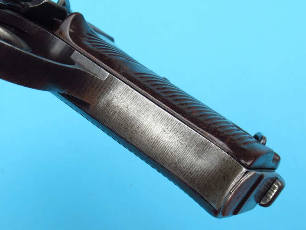 Late 1944 German WWII Walther P38 AC44 9mm Luger Mauser CYQ pistol-img-23