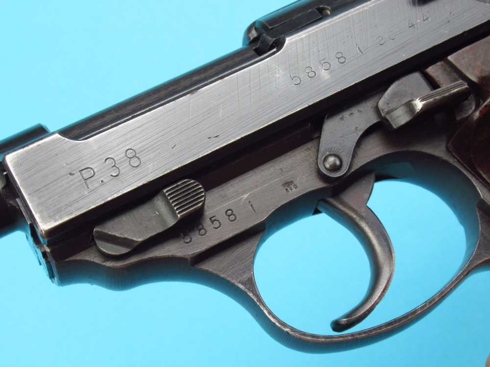 Late 1944 German WWII Walther P38 AC44 9mm Luger Mauser CYQ pistol-img-14
