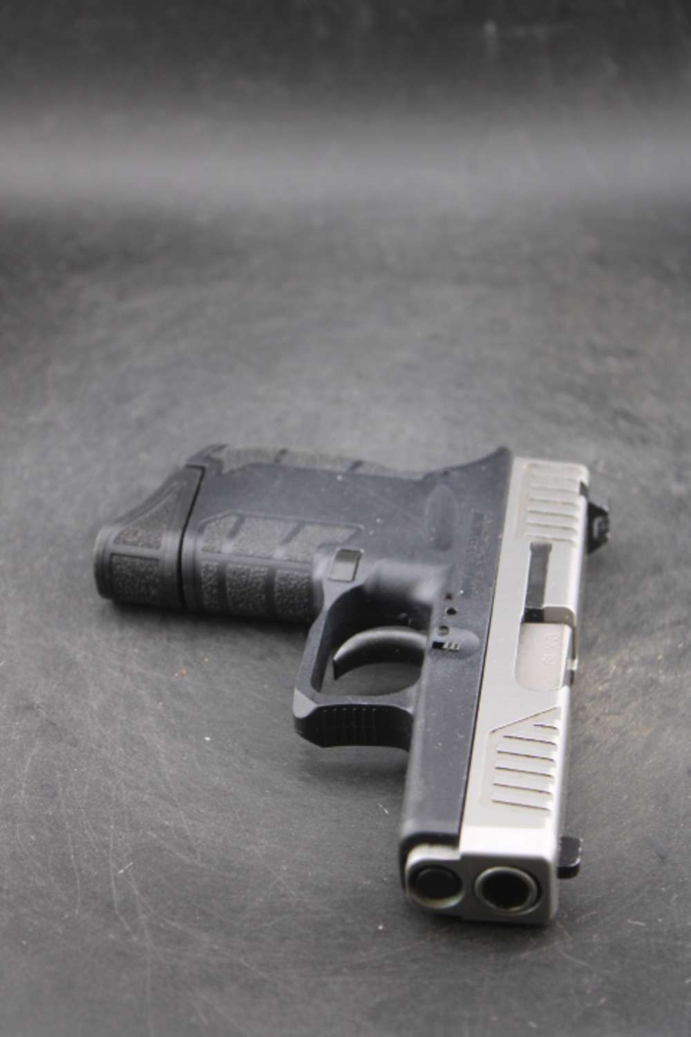 Diamondback DB9 9mm Item P-294-img-12