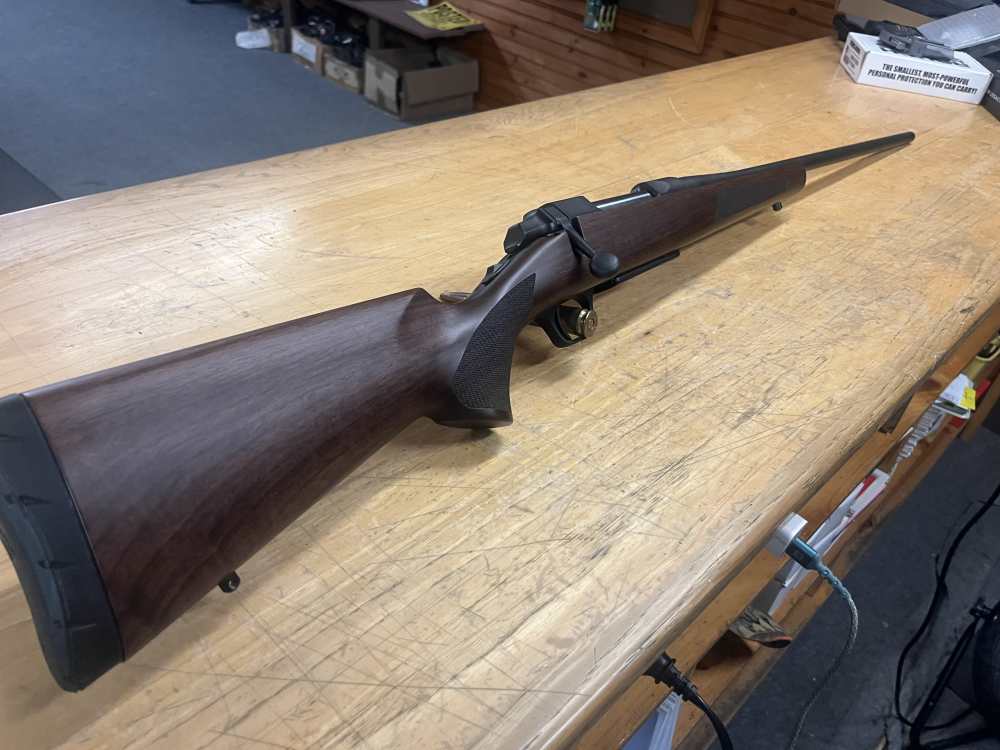 Browning A Bolt 3 Hunter 7mm Mag Walnut Stock-img-0