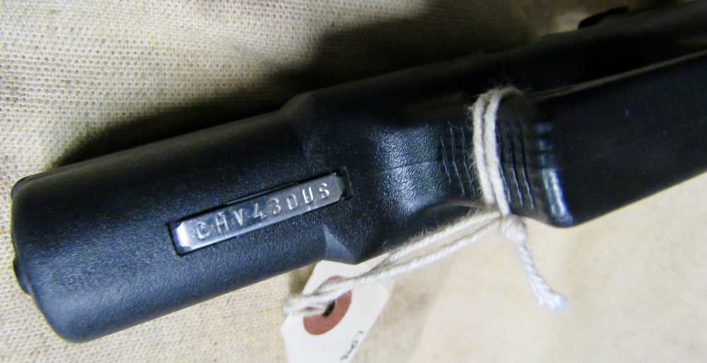 Glock 19 GEN2 9mm Semi-Auto Pistol .01 NO RESERVE-img-8