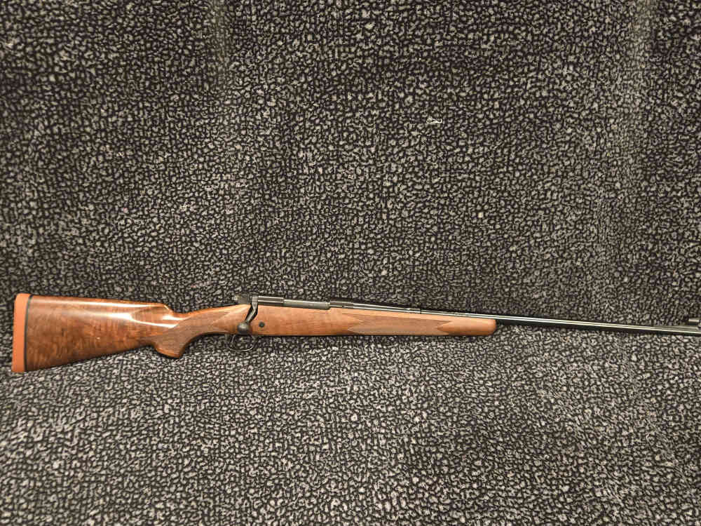 Winchester Model 70 .300 Win Mag CABELAS 50TH ANNIVERSARY HIGH GRADE RARE-img-0