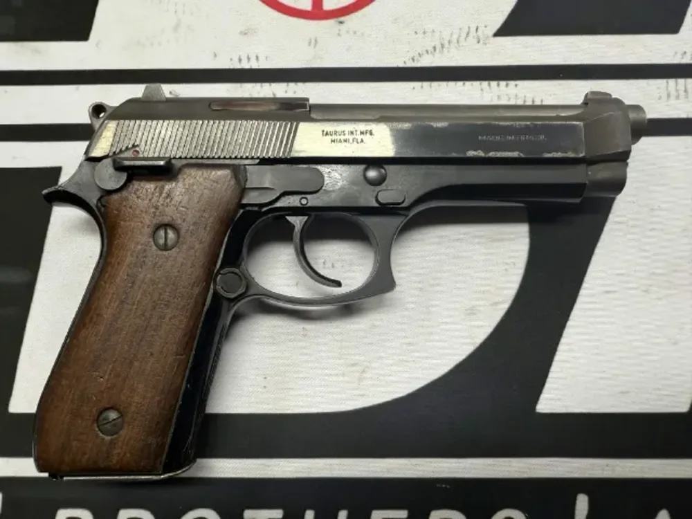 TAURUS PT-92 AF-img-7