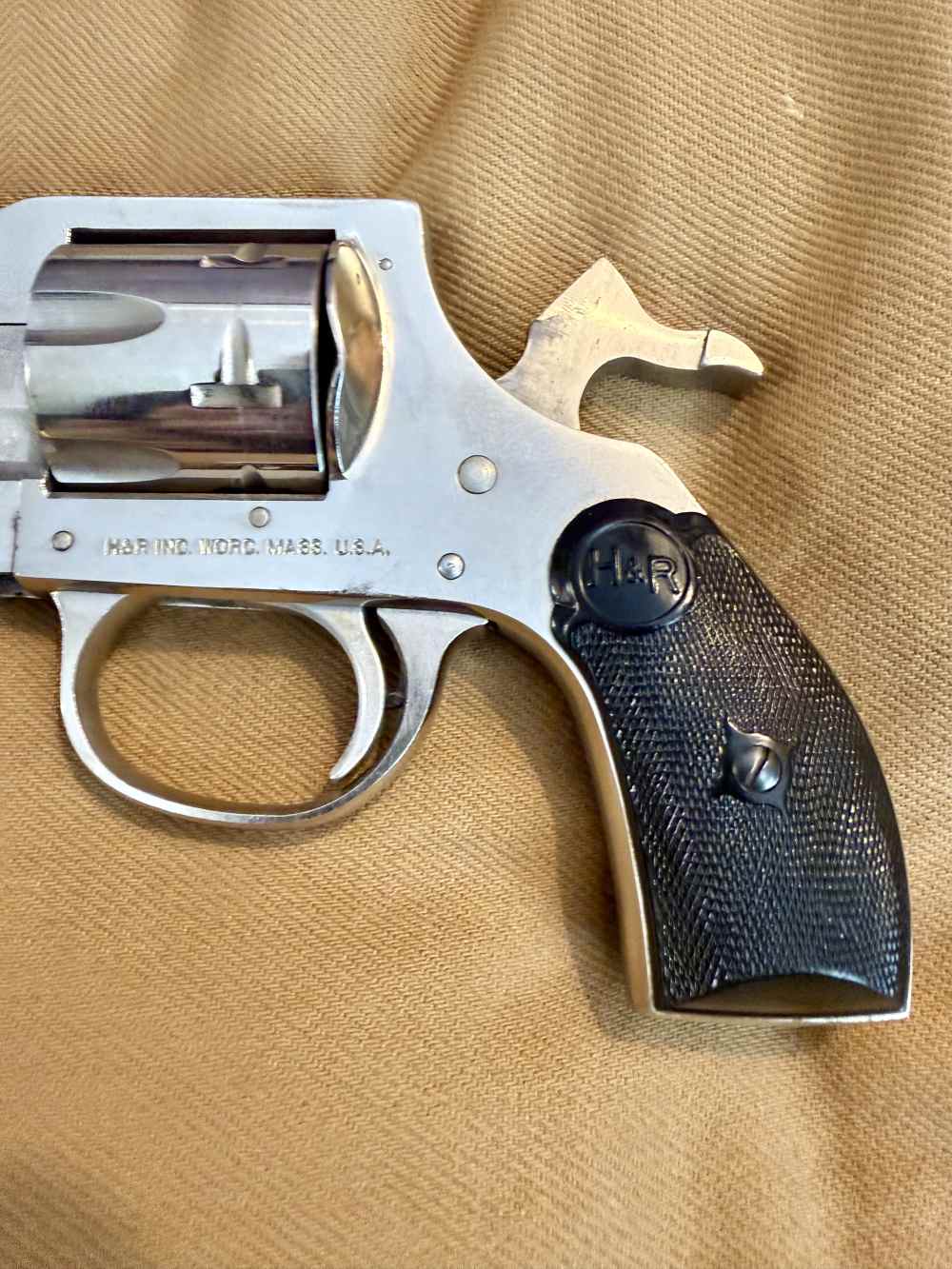 H&R Model 733 Revolver. .32 SW. 1971 mfg. C&R. With holster and lock. -img-14