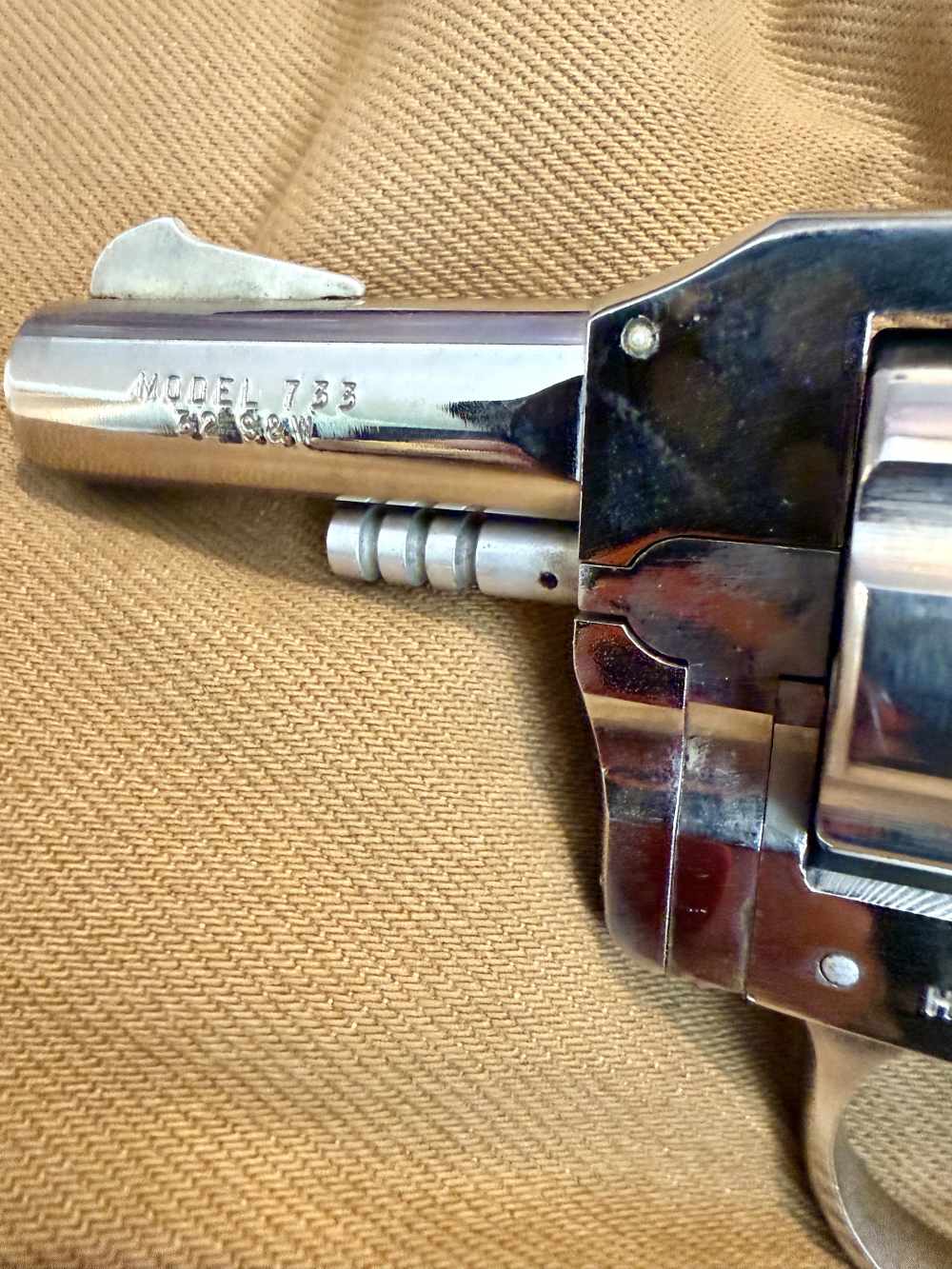 H&R Model 733 Revolver. .32 SW. 1971 mfg. C&R. With holster and lock. -img-13