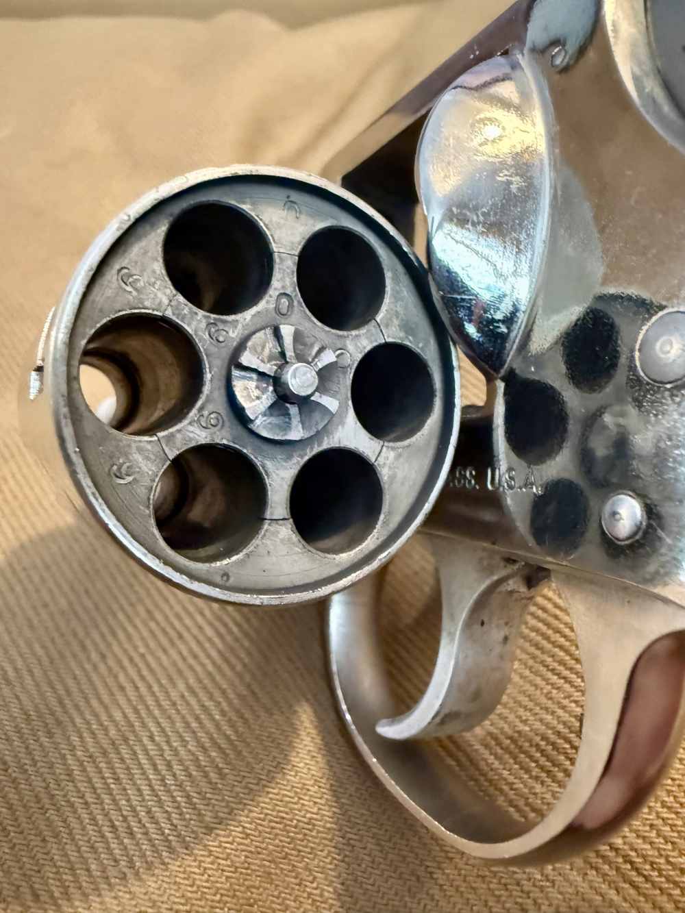 H&R Model 733 Revolver. .32 SW. 1971 mfg. C&R. With holster and lock. -img-16
