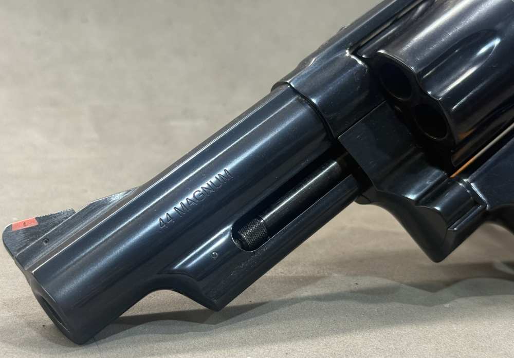 USED Smith & Wesson Model 29 4" 44 Mag Blued Finish Original Case-img-4
