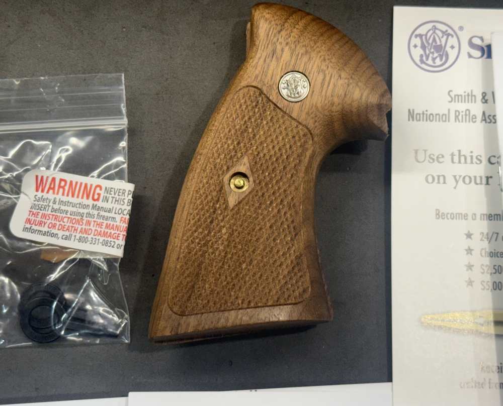 USED Smith & Wesson Model 29 4" 44 Mag Blued Finish Original Case-img-20