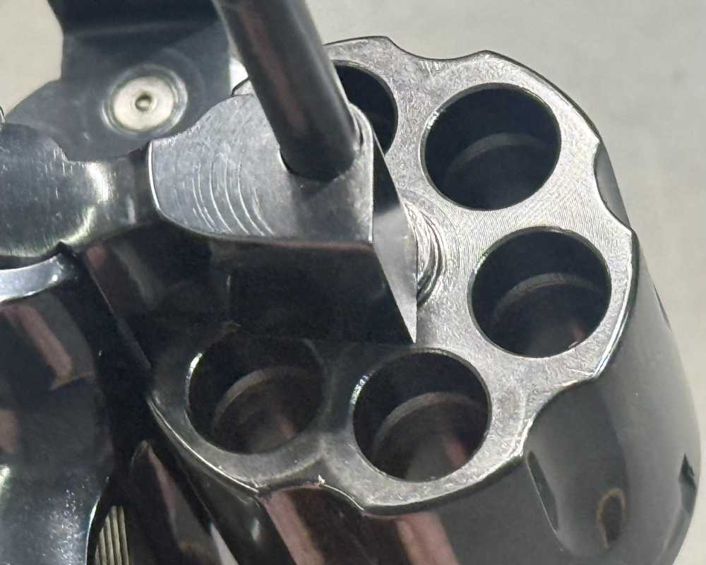 USED Smith & Wesson Model 29 4" 44 Mag Blued Finish Original Case-img-17