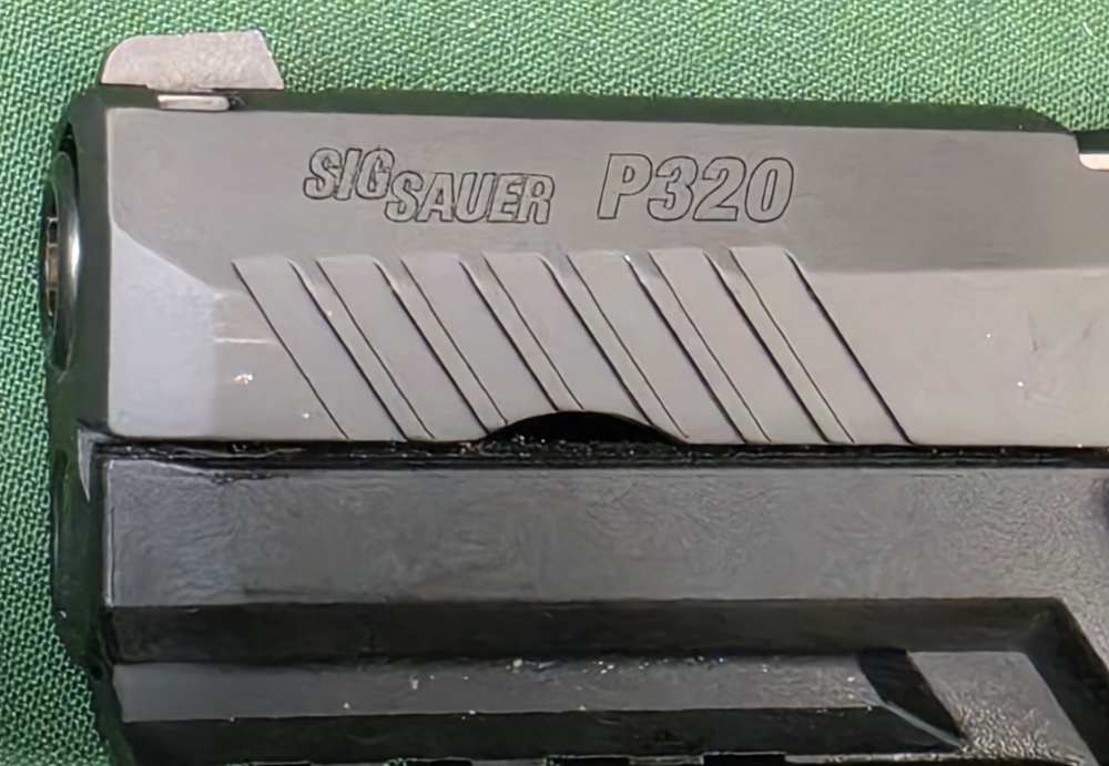 Sig Sauer P320C-img-2