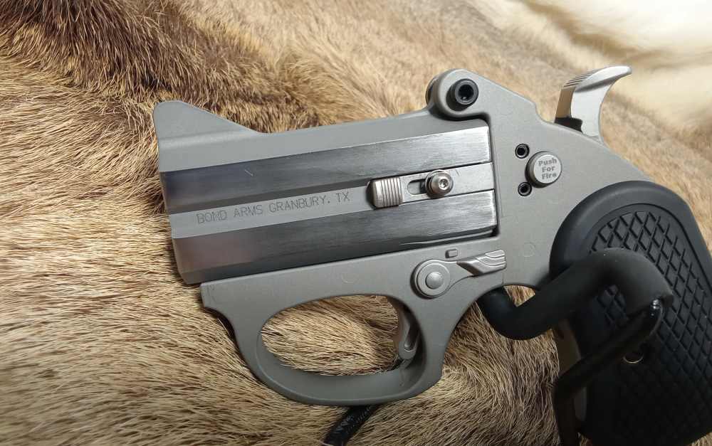 Brand New BOND ARMS Honey-B .22 Mag derringer -img-2
