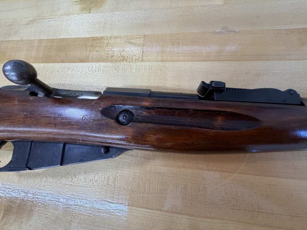 Soviet Mosin-Nagant Bolt-action Rifle in 7.62x54R - Made 1926-img-11