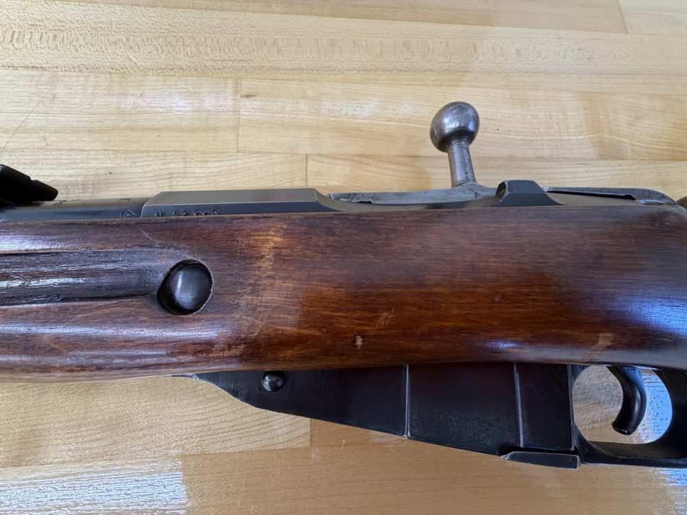 Soviet Mosin-Nagant Bolt-action Rifle in 7.62x54R - Made 1926-img-26