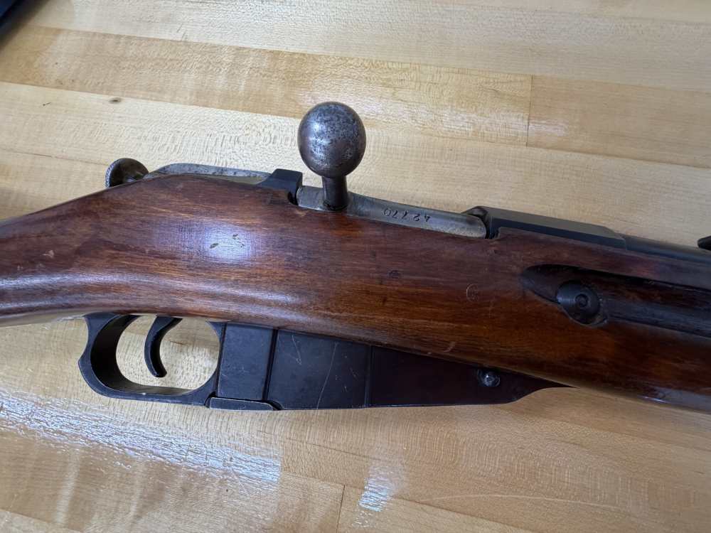 Soviet Mosin-Nagant Bolt-action Rifle in 7.62x54R - Made 1926-img-12