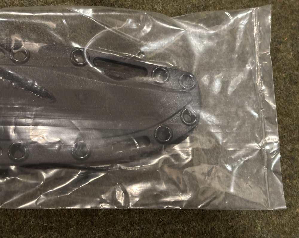 New Old Stock - Cold Steel SRK Knife and Kydex Sheath - Excellent Condition-img-45
