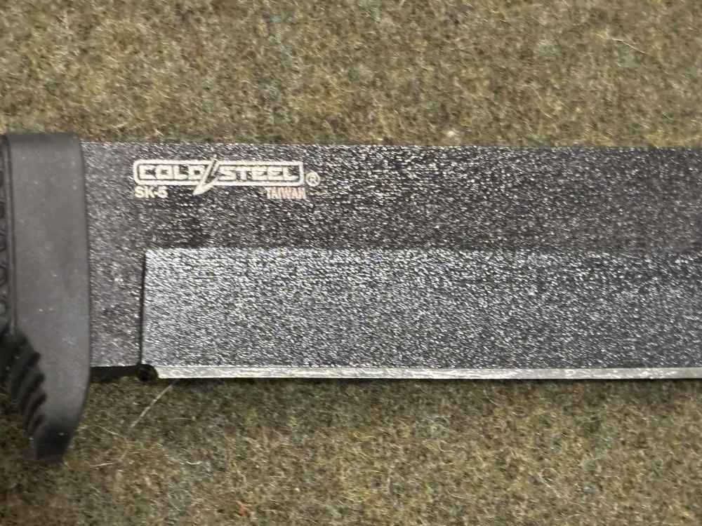 New Old Stock - Cold Steel SRK Knife and Kydex Sheath - Excellent Condition-img-11