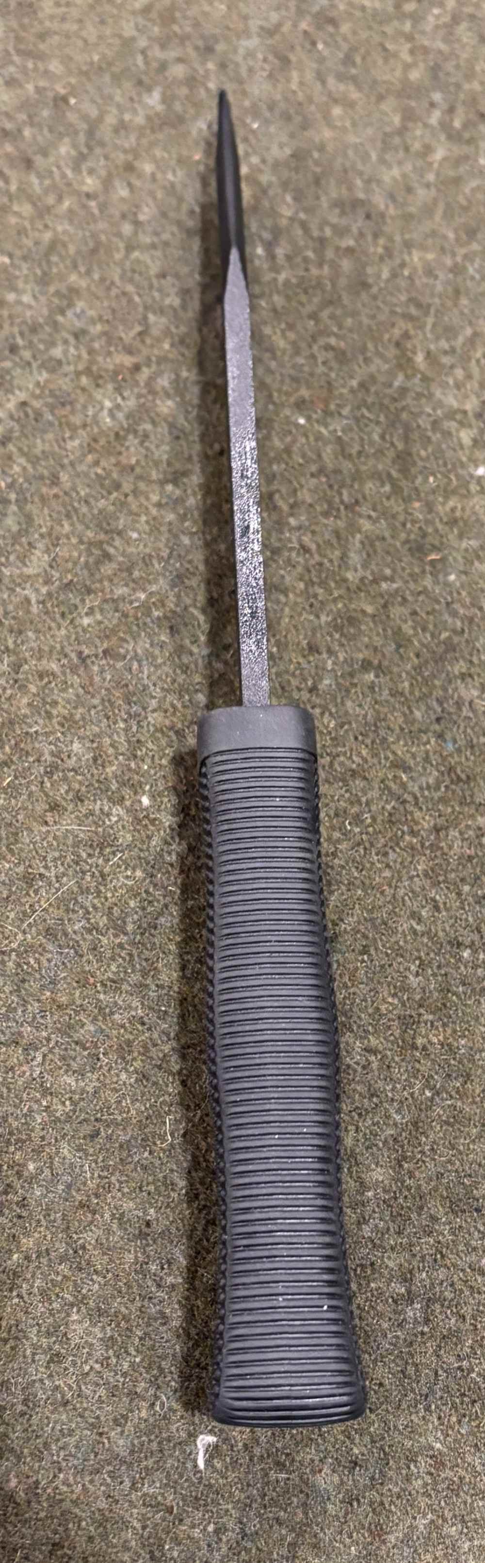 New Old Stock - Cold Steel SRK Knife and Kydex Sheath - Excellent Condition-img-16