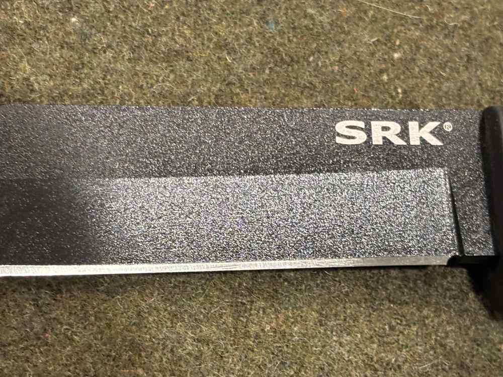 New Old Stock - Cold Steel SRK Knife and Kydex Sheath - Excellent Condition-img-4
