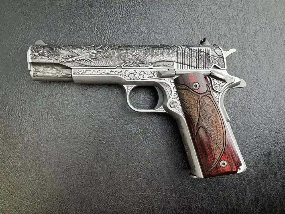 COLT 1911 GOVERNMENT DRAGON Pistol AAA Engraved 1 of 300 Fixed GI Sights -img-2