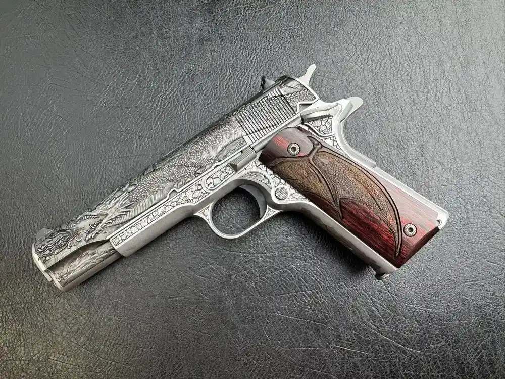 COLT 1911 GOVERNMENT DRAGON Pistol AAA Engraved 1 of 300 Fixed GI Sights -img-3
