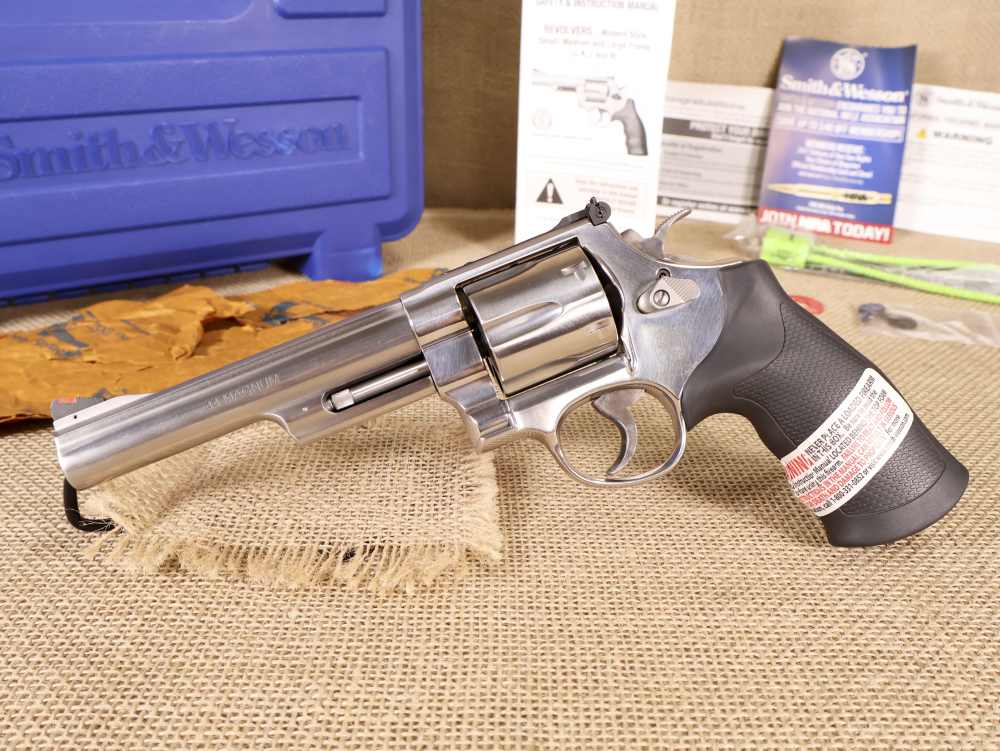 Smith & Wesson Model 629-6 The .44 Magnum Stainless Six-Shot 6" Revolver-img-1