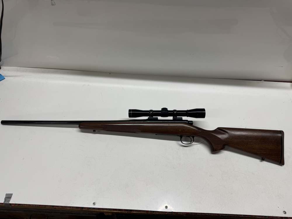 Remington 700 Classic 250 Savage-img-5