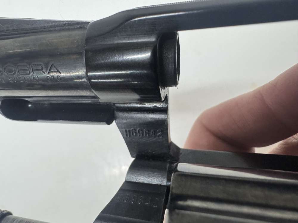 Colt Cobra D Frame with Original and Pachmayr. Grips-img-5