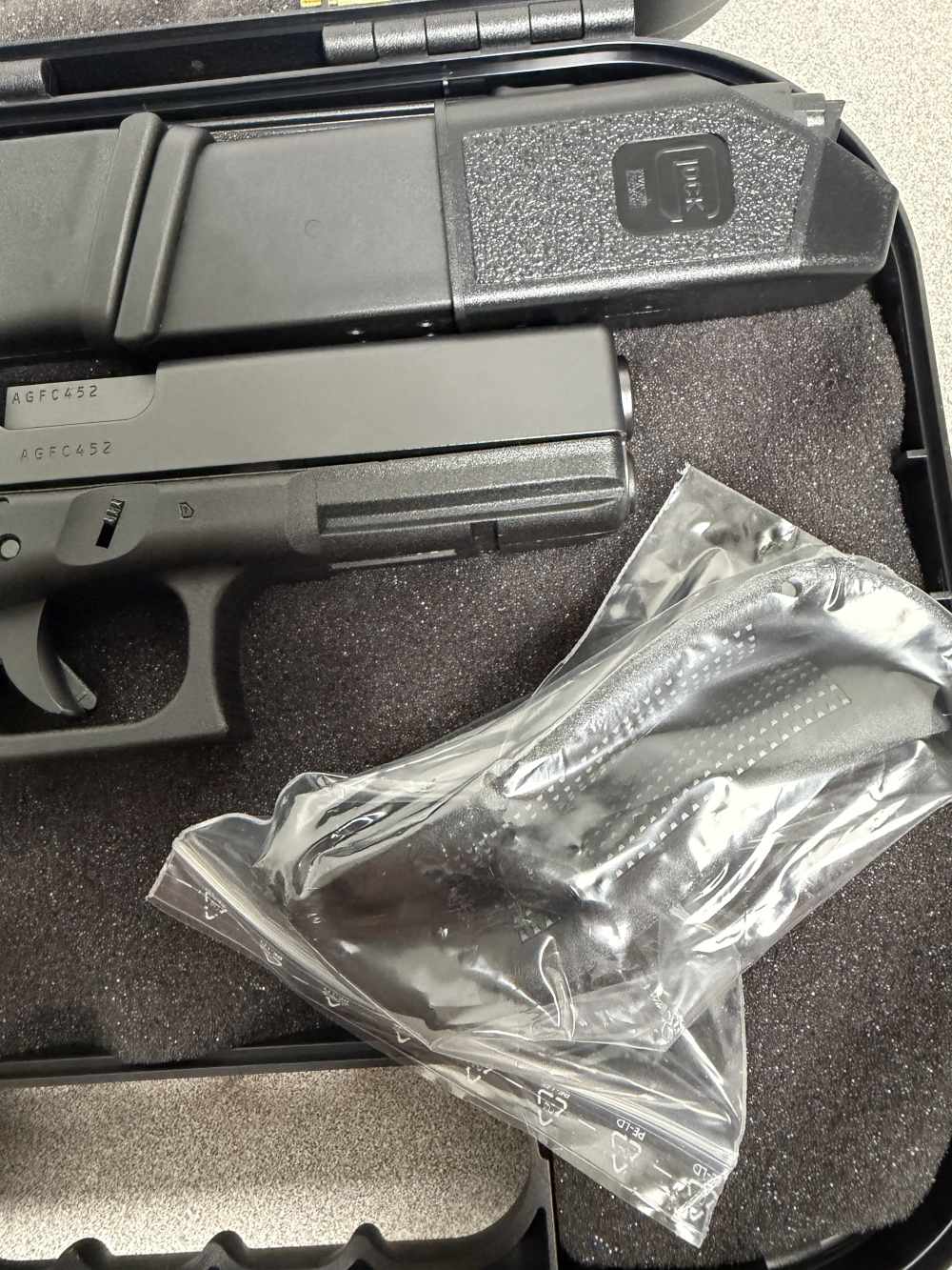 Glock 21 Gen 4, 45 ACP, 4.6”, 13RD-img-1