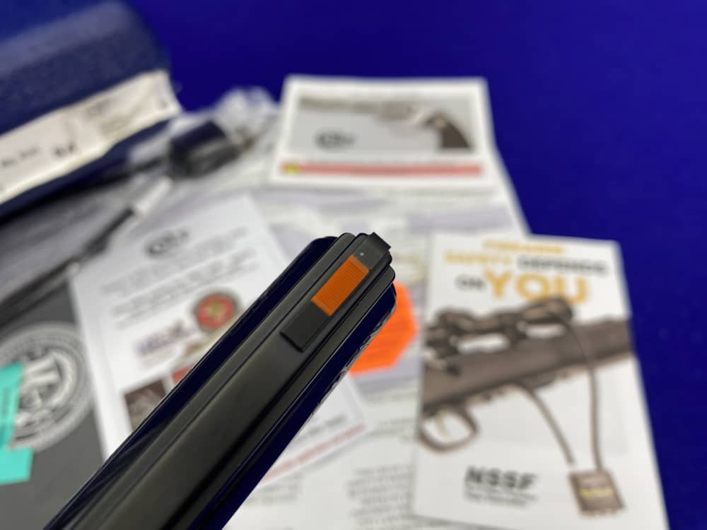 Colt Python .357 Mag Blued 4.25" *GORGEOUS SCROLL GOLD INLAY ENGRAVED*-img-35