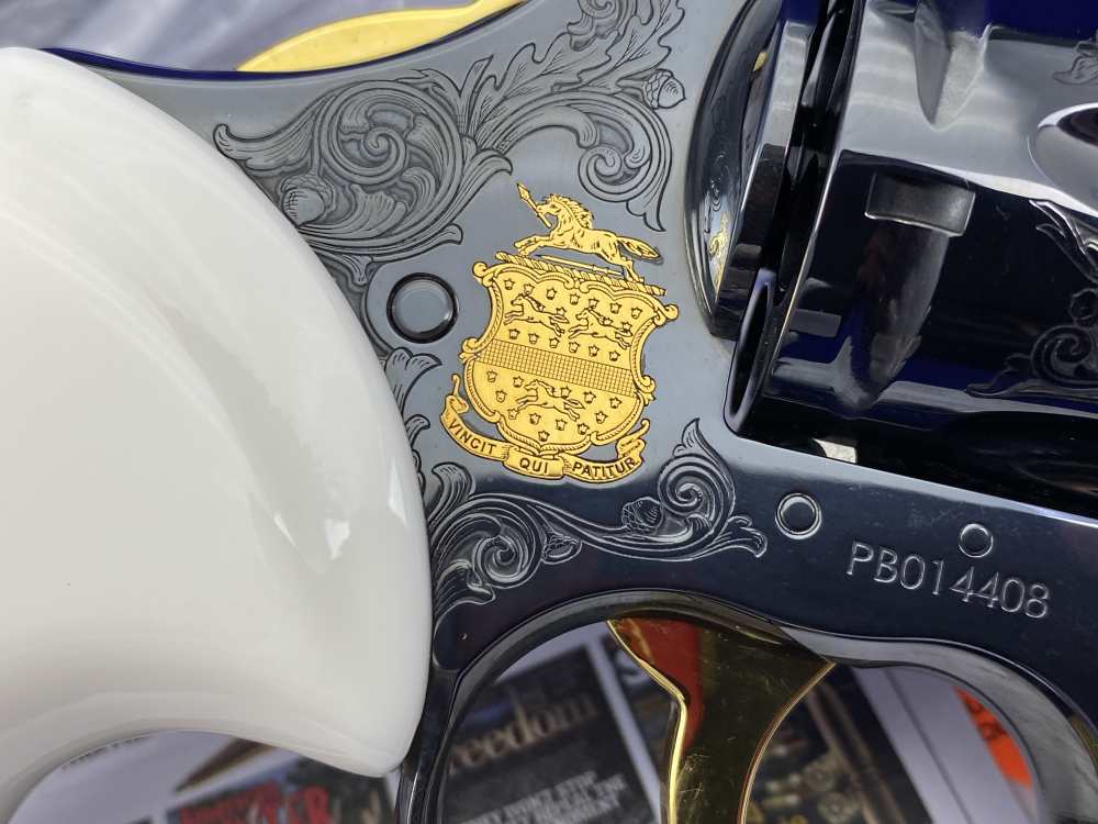 Colt Python .357 Mag Blued 4.25" *GORGEOUS SCROLL GOLD INLAY ENGRAVED*-img-21