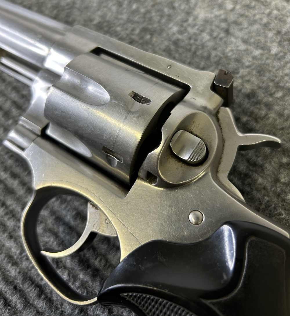 Ruger Redhawk Six-Shot Double Action Revolver w/ 9" Barrel - 44MAG-img-14