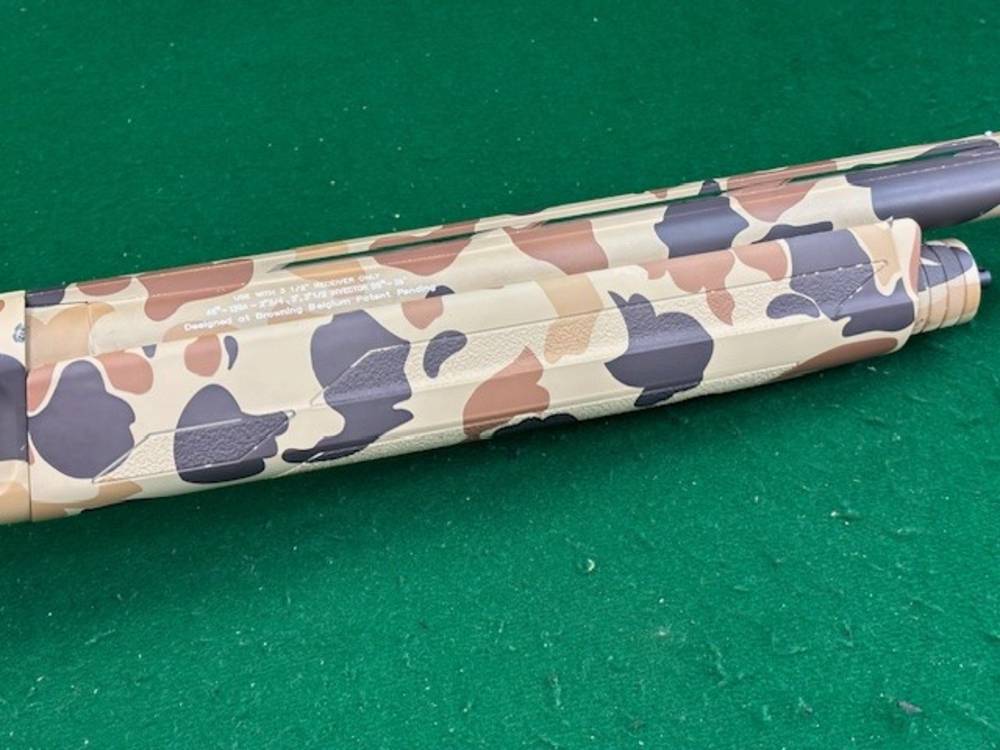 Browning A-5 Vintage Tan 12ga 3.5" Chamber 28" Barrel with Hardcase -img-3